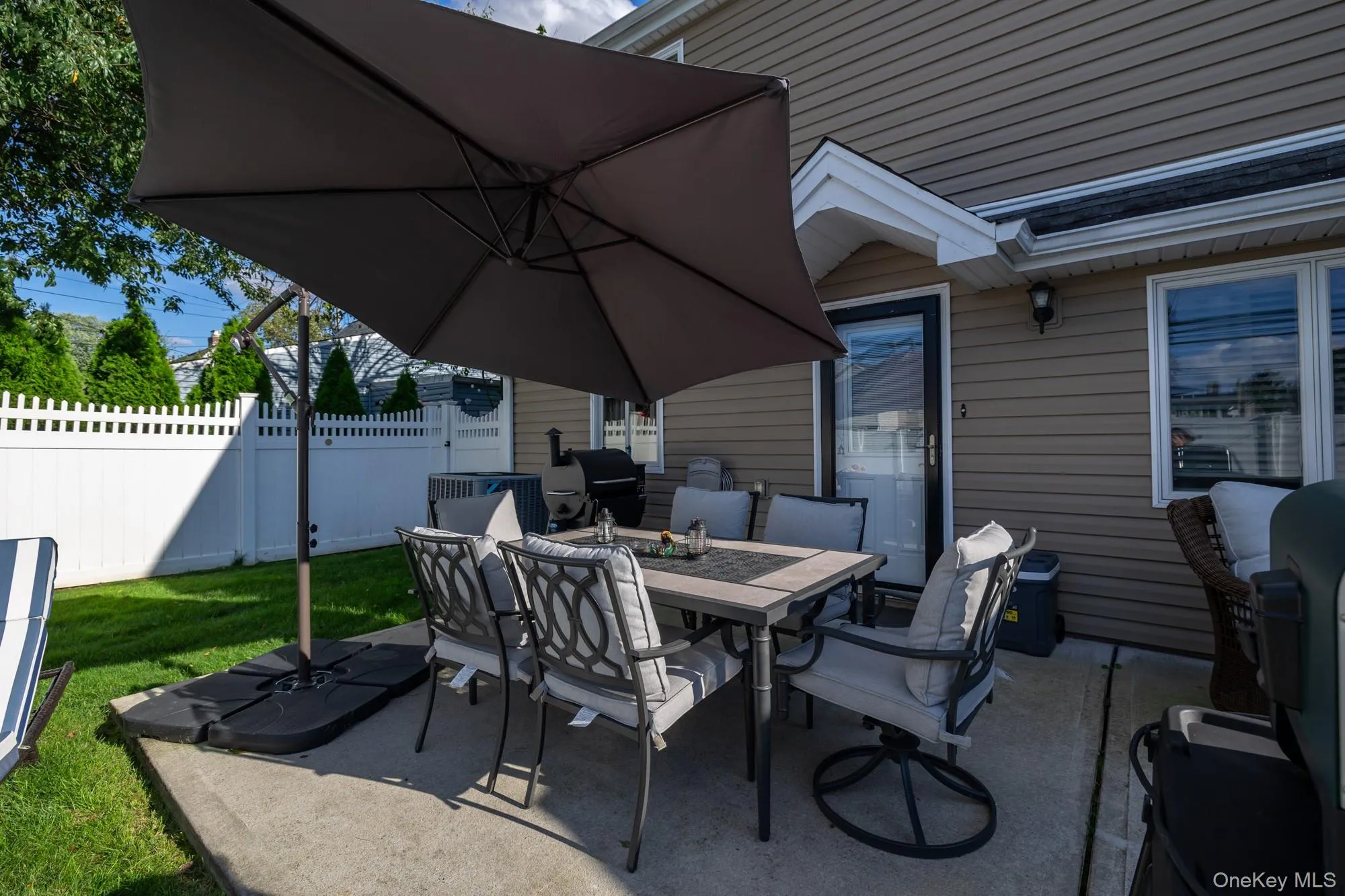 35 Magpie Lane, Hempstead, NY, 5 Bedrooms Bedrooms, 9 Rooms Rooms,2 BathroomsBathrooms,Residential,For Rent,Magpie,0,1047344 35 Magpie Lane, Hempstead, NY, 5 Bedrooms Bedrooms, 9 Rooms Rooms,2 BathroomsBathrooms,Residential,For Rent,Magpie,0,1047344