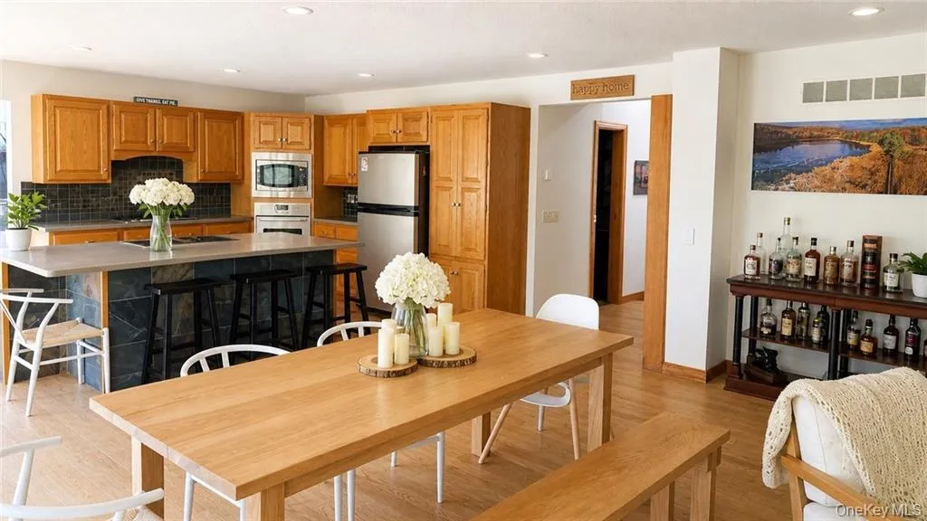 212 Meeker Road, Vestal, NY, 4 Bedrooms Bedrooms, 8 Rooms Rooms,3 BathroomsBathrooms,Residential,For Rent,Meeker,0,1047346 212 Meeker Road, Vestal, NY, 4 Bedrooms Bedrooms, 8 Rooms Rooms,3 BathroomsBathrooms,Residential,For Rent,Meeker,0,1047346