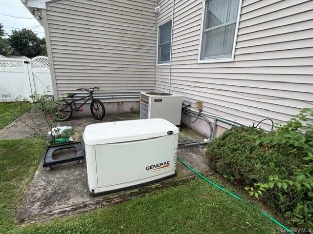 9 Jersey Street, Babylon, NY, 6 Bedrooms Bedrooms, 10 Rooms Rooms,5 BathroomsBathrooms,Residential,For Rent,Jersey,0,1047348 9 Jersey Street, Babylon, NY, 6 Bedrooms Bedrooms, 10 Rooms Rooms,5 BathroomsBathrooms,Residential,For Rent,Jersey,0,1047348