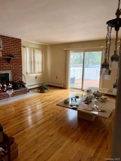 9 Jersey Street, Babylon, NY, 6 Bedrooms Bedrooms, 10 Rooms Rooms,5 BathroomsBathrooms,Residential,For Rent,Jersey,0,1047348 9 Jersey Street, Babylon, NY, 6 Bedrooms Bedrooms, 10 Rooms Rooms,5 BathroomsBathrooms,Residential,For Rent,Jersey,0,1047348