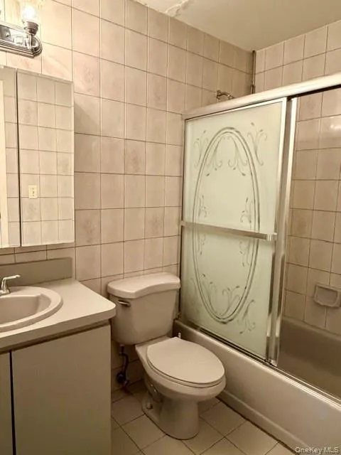 9 Jersey Street, Babylon, NY, 6 Bedrooms Bedrooms, 10 Rooms Rooms,5 BathroomsBathrooms,Residential,For Rent,Jersey,0,1047348 9 Jersey Street, Babylon, NY, 6 Bedrooms Bedrooms, 10 Rooms Rooms,5 BathroomsBathrooms,Residential,For Rent,Jersey,0,1047348