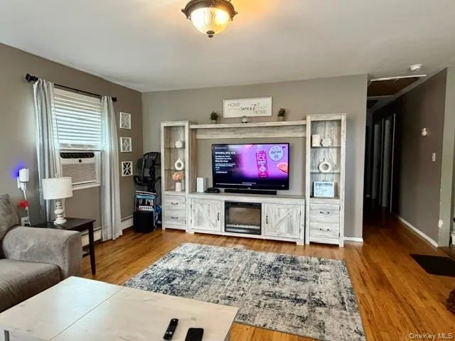 9 Jersey Street, Babylon, NY, 6 Bedrooms Bedrooms, 10 Rooms Rooms,5 BathroomsBathrooms,Residential,For Rent,Jersey,0,1047348 9 Jersey Street, Babylon, NY, 6 Bedrooms Bedrooms, 10 Rooms Rooms,5 BathroomsBathrooms,Residential,For Rent,Jersey,0,1047348