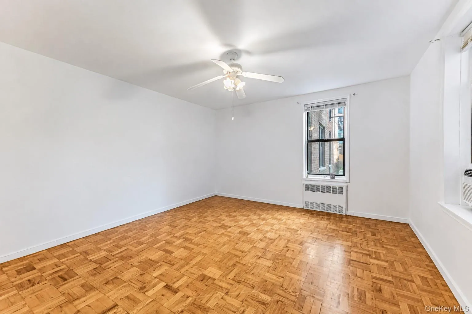 2550 Independence Avenue, New York, NY, 1 Bedroom Bedrooms, 3 Rooms Rooms,1 BathroomBathrooms,Residential,For Rent,Independence,0,1047351 2550 Independence Avenue, New York, NY, 1 Bedroom Bedrooms, 3 Rooms Rooms,1 BathroomBathrooms,Residential,For Rent,Independence,0,1047351