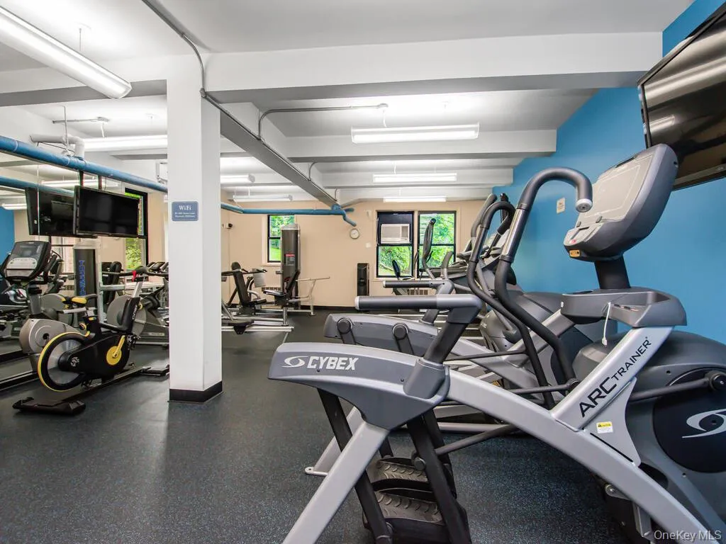 2550 Independence Avenue, New York, NY, 1 Bedroom Bedrooms, 3 Rooms Rooms,1 BathroomBathrooms,Residential,For Rent,Independence,0,1047351 2550 Independence Avenue, New York, NY, 1 Bedroom Bedrooms, 3 Rooms Rooms,1 BathroomBathrooms,Residential,For Rent,Independence,0,1047351