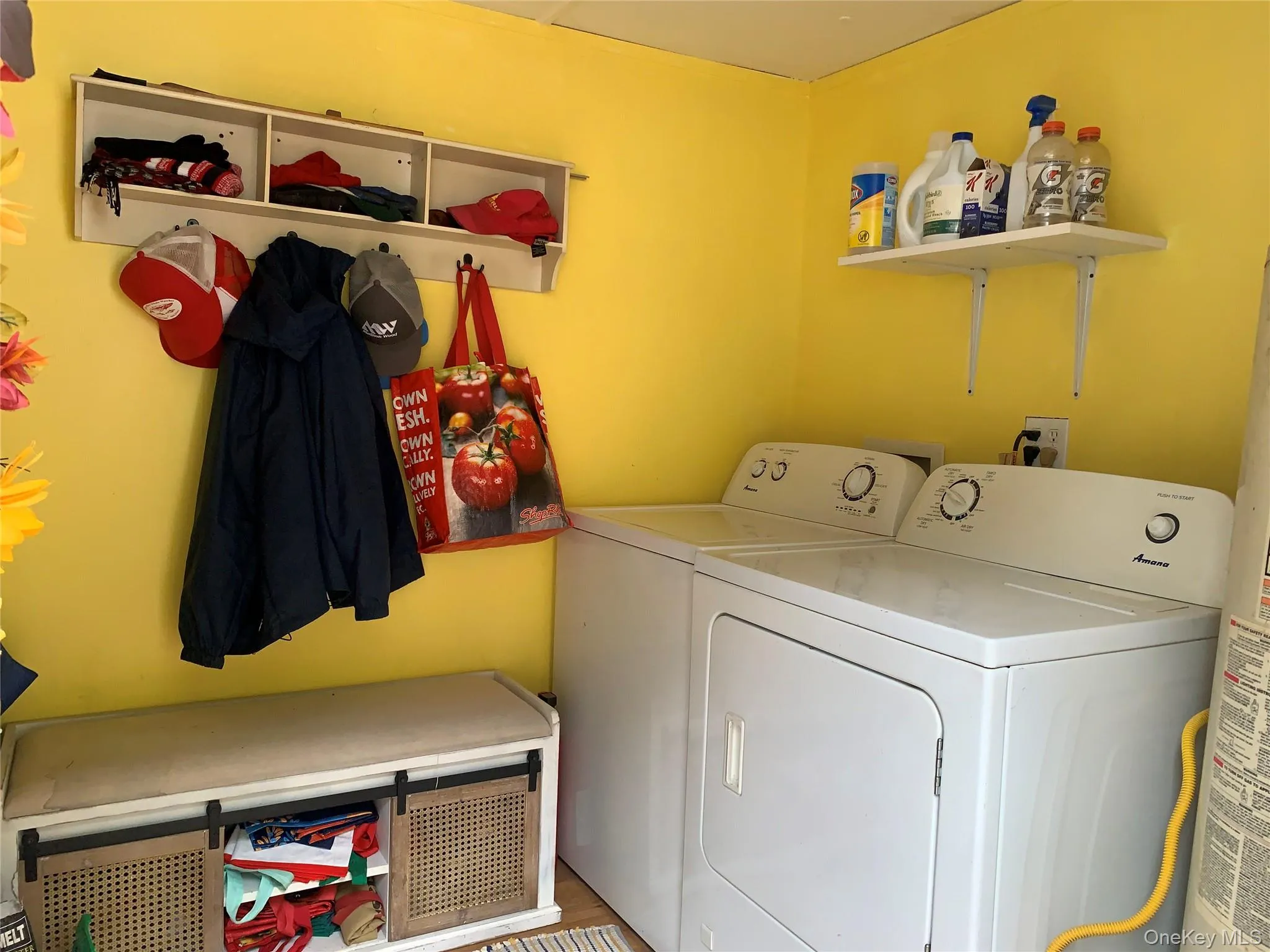 333 Route 202, Haverstraw, NY, 3 Bedrooms Bedrooms, 6 Rooms Rooms,2 BathroomsBathrooms,Residential,For Rent,Route 202,0,1047352 333 Route 202, Haverstraw, NY, 3 Bedrooms Bedrooms, 6 Rooms Rooms,2 BathroomsBathrooms,Residential,For Rent,Route 202,0,1047352