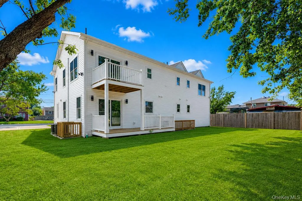171 FERRARIS Street, Babylon, NY, 6 Bedrooms Bedrooms, 15 Rooms Rooms,5 BathroomsBathrooms,Residential,For Rent,FERRARIS,0,1047354 171 FERRARIS Street, Babylon, NY, 6 Bedrooms Bedrooms, 15 Rooms Rooms,5 BathroomsBathrooms,Residential,For Rent,FERRARIS,0,1047354