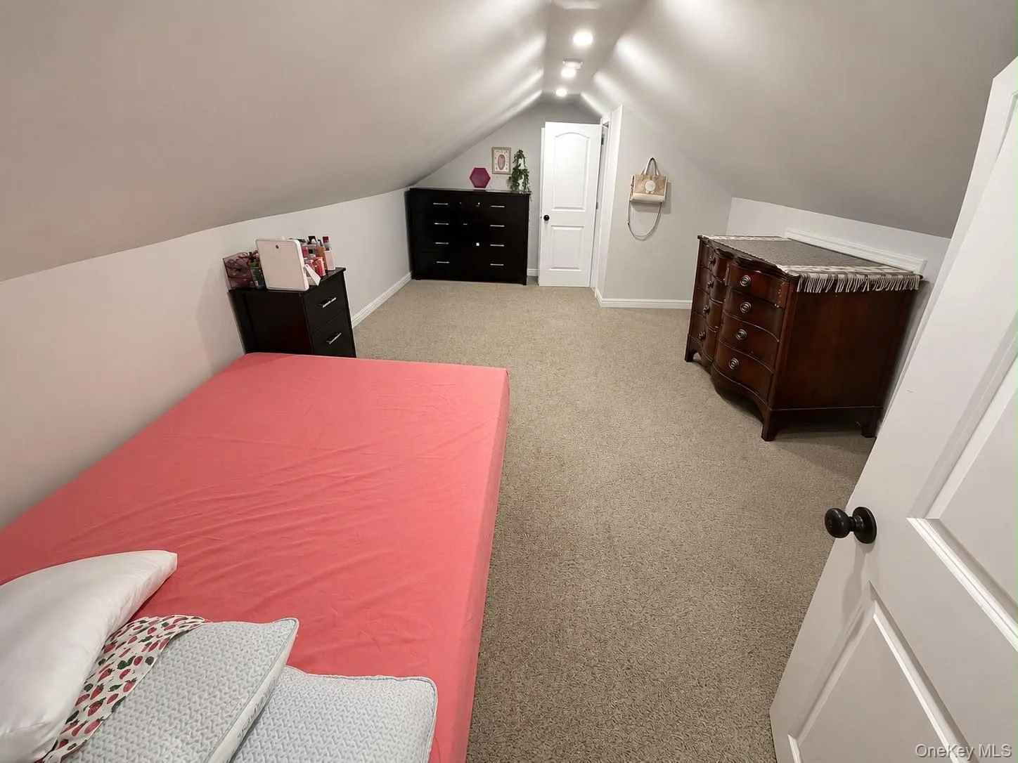 56 Gould Road, Brookhaven, NY, 3 Bedrooms Bedrooms, 6 Rooms Rooms,2 BathroomsBathrooms,Residential,For Rent,Gould,0,1047358 56 Gould Road, Brookhaven, NY, 3 Bedrooms Bedrooms, 6 Rooms Rooms,2 BathroomsBathrooms,Residential,For Rent,Gould,0,1047358