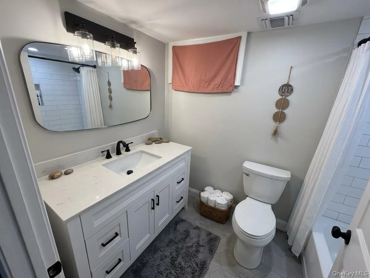 56 Gould Road, Brookhaven, NY, 3 Bedrooms Bedrooms, 6 Rooms Rooms,2 BathroomsBathrooms,Residential,For Rent,Gould,0,1047358 56 Gould Road, Brookhaven, NY, 3 Bedrooms Bedrooms, 6 Rooms Rooms,2 BathroomsBathrooms,Residential,For Rent,Gould,0,1047358