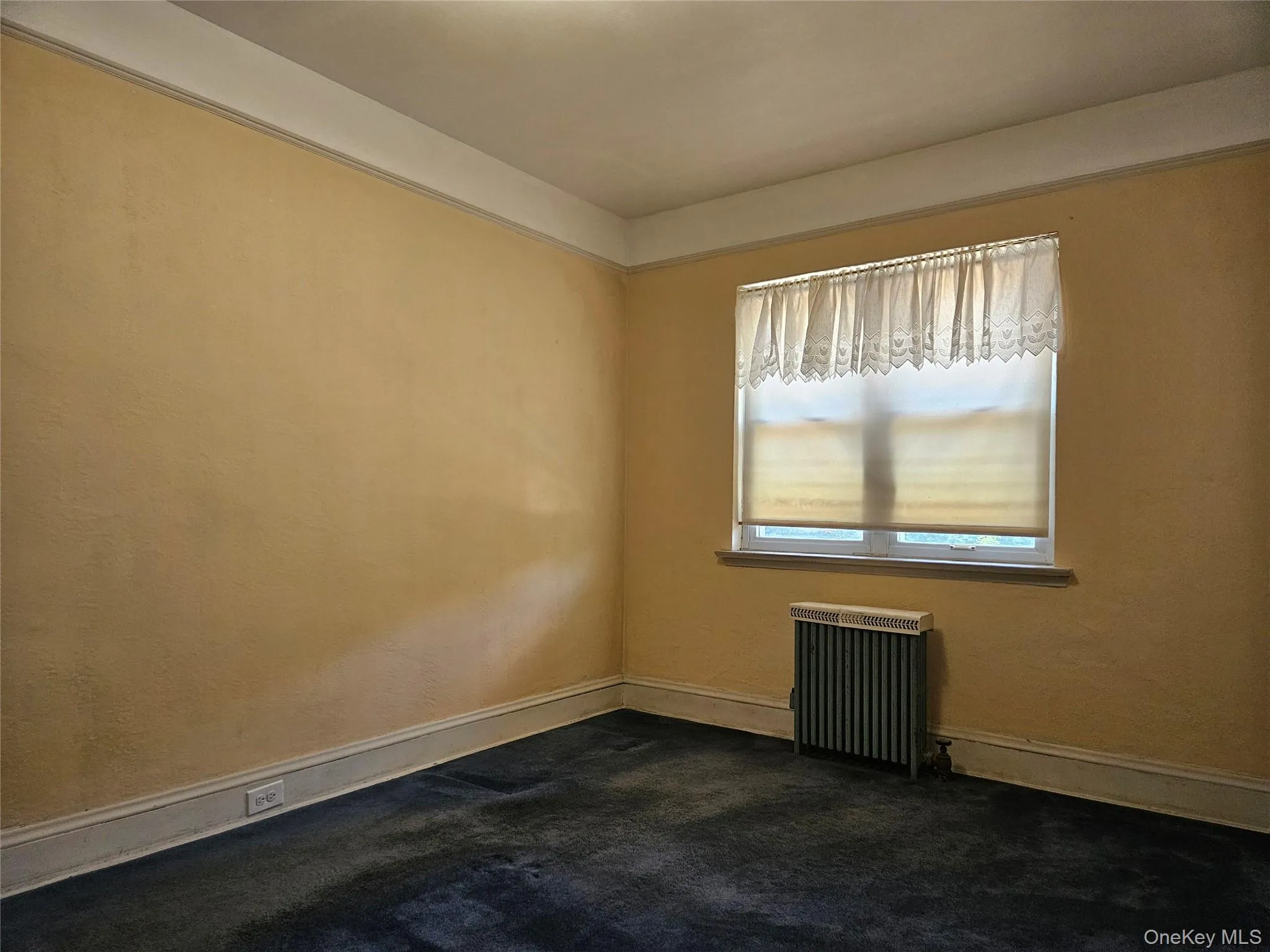 8121 77th Avenue, New York, NY, 3 Bedrooms Bedrooms, 6 Rooms Rooms,1 BathroomBathrooms,Residential,For Rent,77th,0,1047359 8121 77th Avenue, New York, NY, 3 Bedrooms Bedrooms, 6 Rooms Rooms,1 BathroomBathrooms,Residential,For Rent,77th,0,1047359