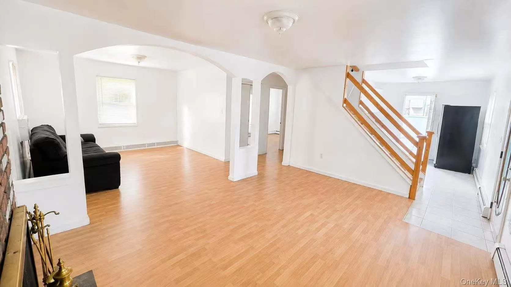 326 Curtis Avenue, North Hempstead, NY, 3 Bedrooms Bedrooms, 8 Rooms Rooms,2 BathroomsBathrooms,Residential,For Rent,Curtis,0,1047361 326 Curtis Avenue, North Hempstead, NY, 3 Bedrooms Bedrooms, 8 Rooms Rooms,2 BathroomsBathrooms,Residential,For Rent,Curtis,0,1047361