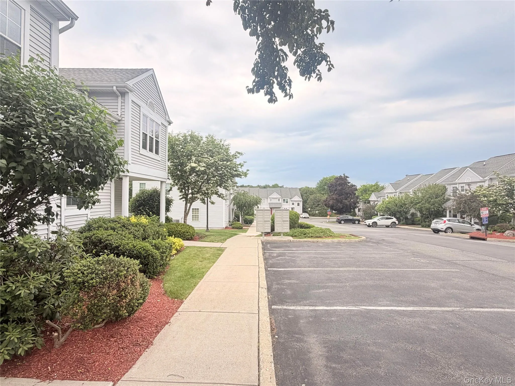 5 Kendal Lane, Wallkill, NY, 2 Bedrooms Bedrooms, 7 Rooms Rooms,2 BathroomsBathrooms,Residential,For Rent,Kendal,0,1047370 5 Kendal Lane, Wallkill, NY, 2 Bedrooms Bedrooms, 7 Rooms Rooms,2 BathroomsBathrooms,Residential,For Rent,Kendal,0,1047370