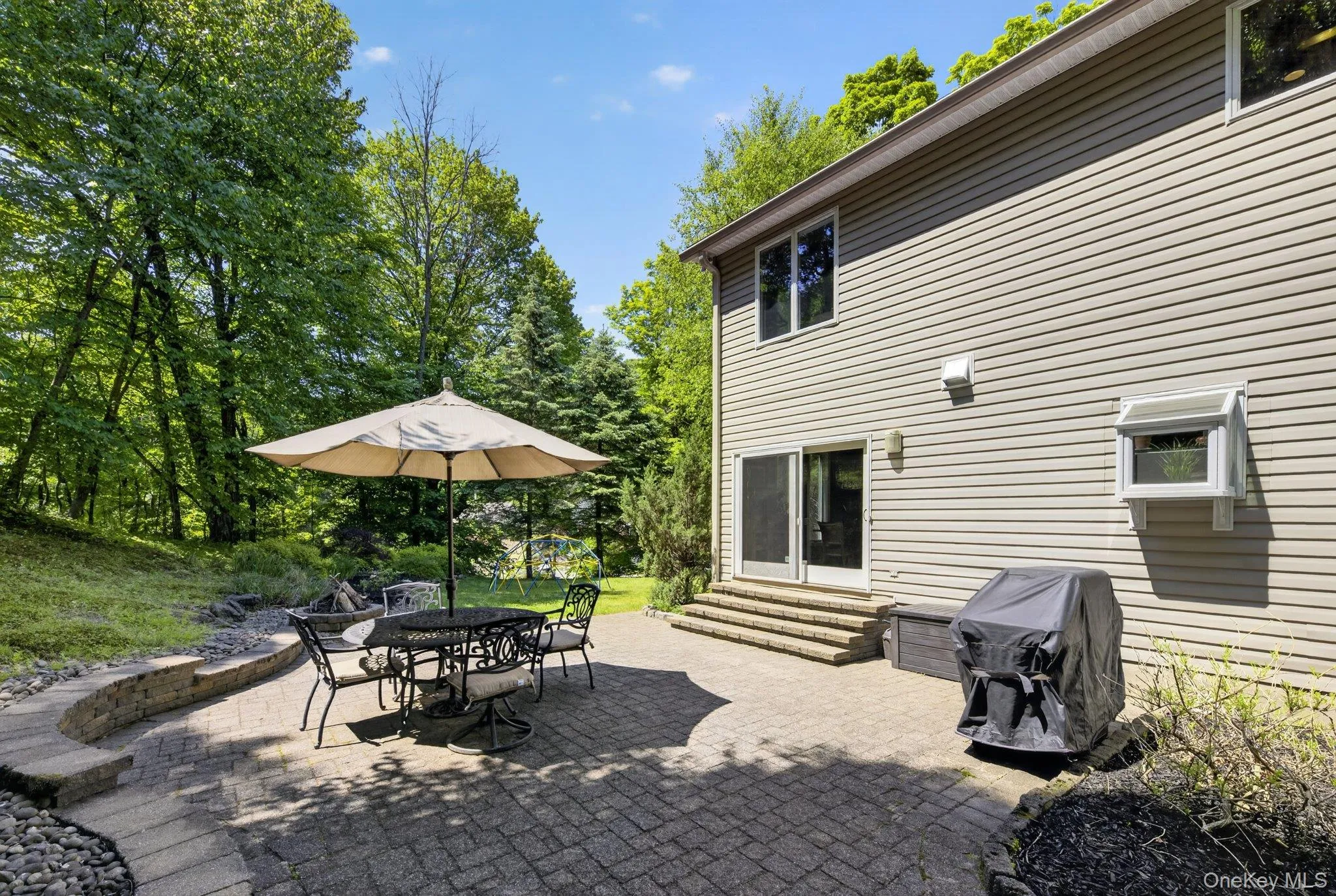 305 Oak Lane, Newburgh (town), NY, 3 Bedrooms Bedrooms, 8 Rooms Rooms,2 BathroomsBathrooms,Residential,For Rent,Oak,0,1047371 305 Oak Lane, Newburgh (town), NY, 3 Bedrooms Bedrooms, 8 Rooms Rooms,2 BathroomsBathrooms,Residential,For Rent,Oak,0,1047371