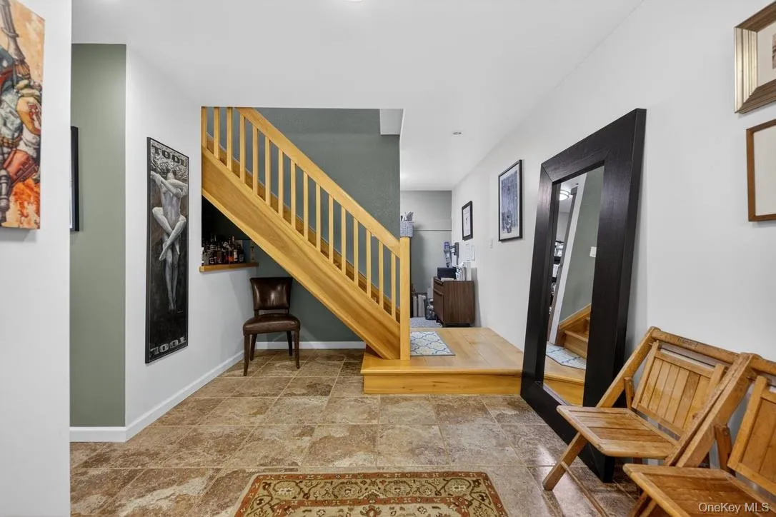 305 Oak Lane, Newburgh (town), NY, 3 Bedrooms Bedrooms, 8 Rooms Rooms,2 BathroomsBathrooms,Residential,For Rent,Oak,0,1047371 305 Oak Lane, Newburgh (town), NY, 3 Bedrooms Bedrooms, 8 Rooms Rooms,2 BathroomsBathrooms,Residential,For Rent,Oak,0,1047371