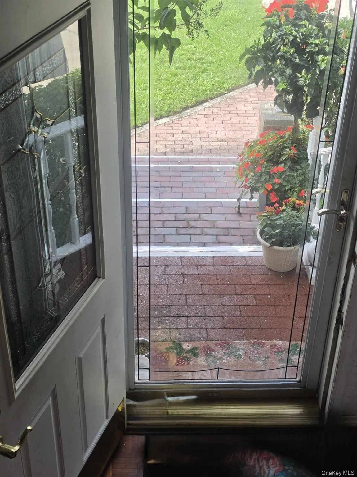 35 Kennedy Drive, Brookhaven, NY, 4 Bedrooms Bedrooms, 6 Rooms Rooms,1 BathroomBathrooms,Residential,For Rent,Kennedy,0,1047373 35 Kennedy Drive, Brookhaven, NY, 4 Bedrooms Bedrooms, 6 Rooms Rooms,1 BathroomBathrooms,Residential,For Rent,Kennedy,0,1047373