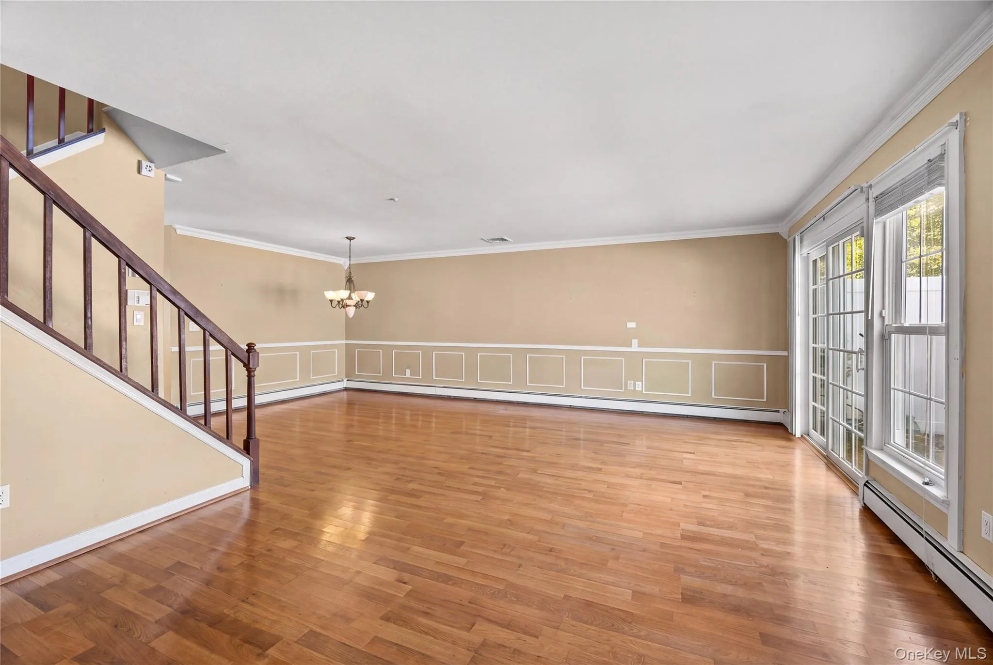 Living Room/Dining Room Virtually Decluttered Living Room/Dining Room Virtually Decluttered