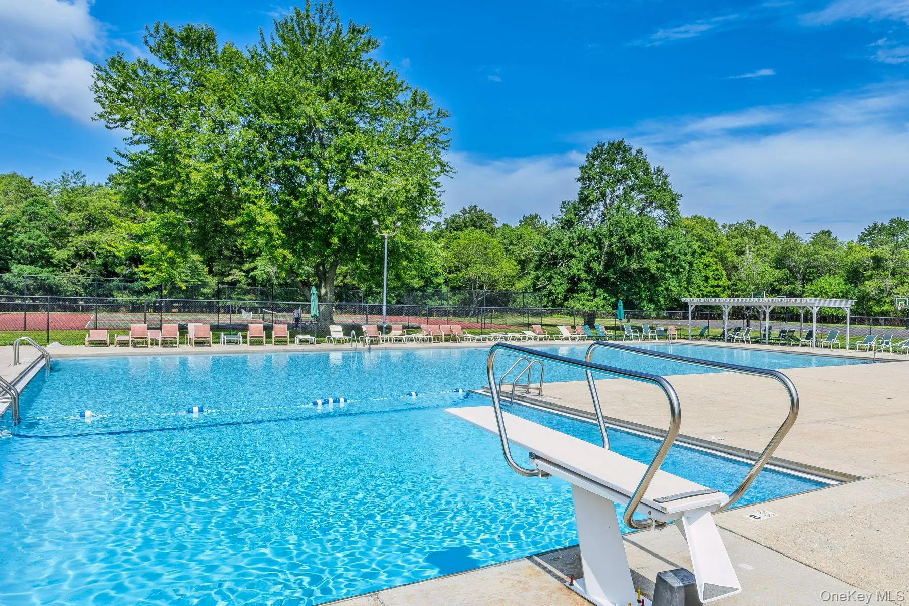 Strathmore Court Homeowners Association Pool Strathmore Court Homeowners Association Pool