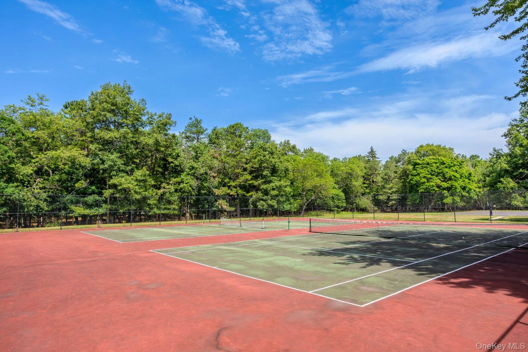 Strathmore Court Homeowners Association Pickleball & Tennis Courts Strathmore Court Homeowners Association Pickleball & Tennis Courts