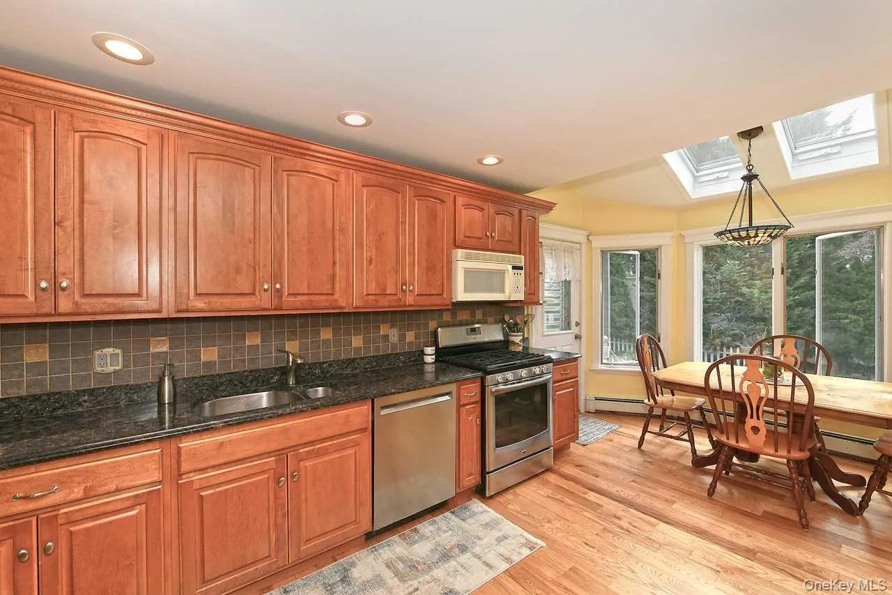 1994 Van Nostrand Avenue, Hempstead, NY, 4 Bedrooms Bedrooms, 8 Rooms Rooms,2 BathroomsBathrooms,Residential,For Rent,Van Nostrand,0,1047378 1994 Van Nostrand Avenue, Hempstead, NY, 4 Bedrooms Bedrooms, 8 Rooms Rooms,2 BathroomsBathrooms,Residential,For Rent,Van Nostrand,0,1047378