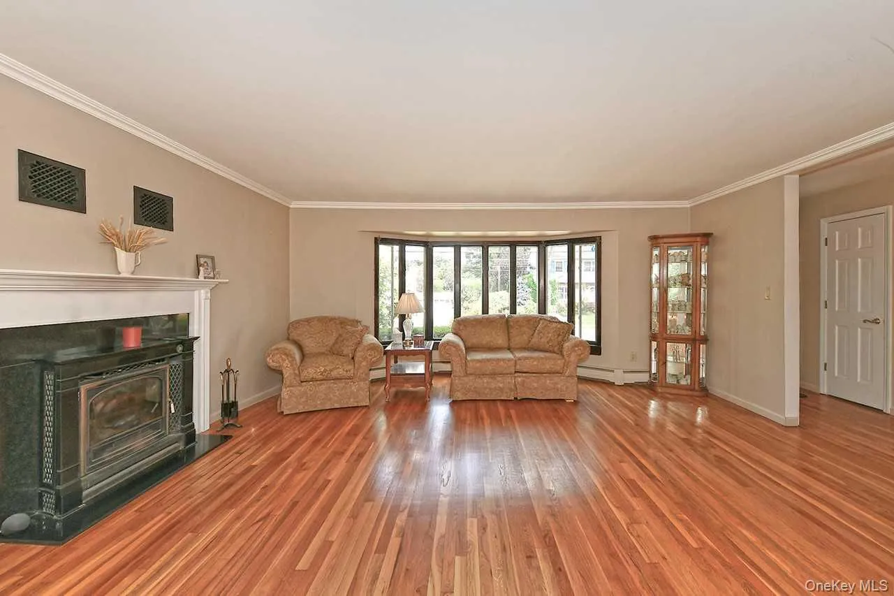 1994 Van Nostrand Avenue, Hempstead, NY, 4 Bedrooms Bedrooms, 8 Rooms Rooms,2 BathroomsBathrooms,Residential,For Rent,Van Nostrand,0,1047378 1994 Van Nostrand Avenue, Hempstead, NY, 4 Bedrooms Bedrooms, 8 Rooms Rooms,2 BathroomsBathrooms,Residential,For Rent,Van Nostrand,0,1047378