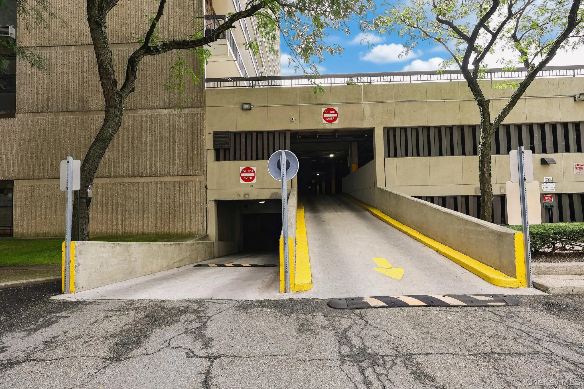 Multi Level Indoor Parking. Multi Level Indoor Parking.