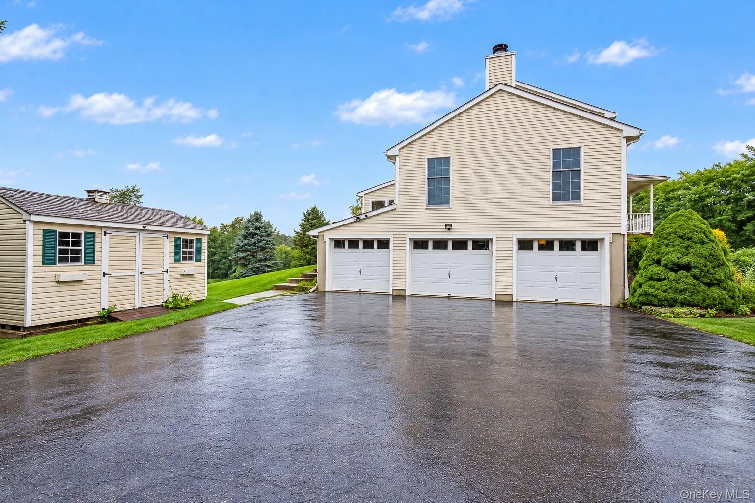 3 Car Garage and Shed 3 Car Garage and Shed