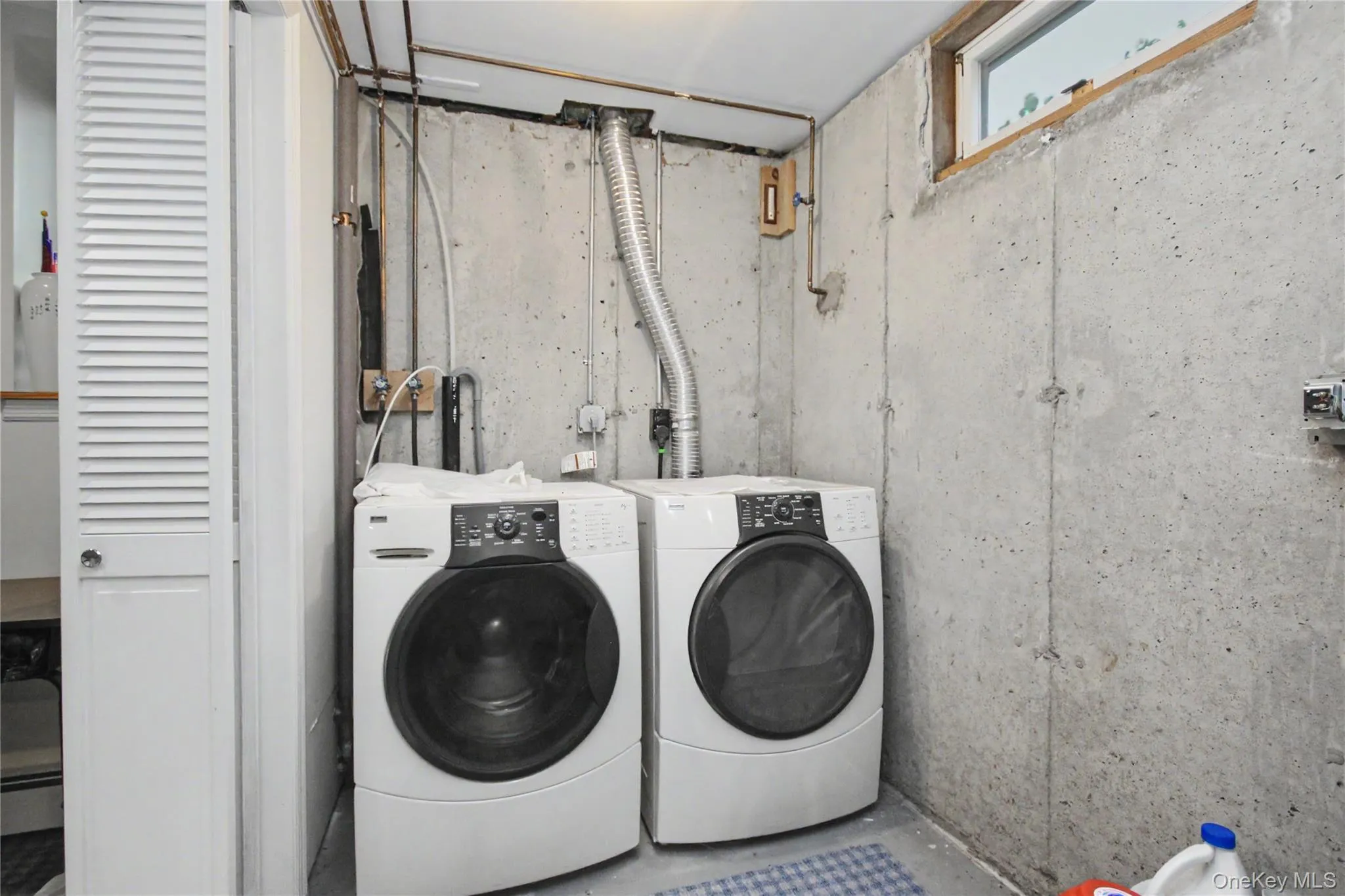 Washer & Dryer in the Basement Washer & Dryer in the Basement