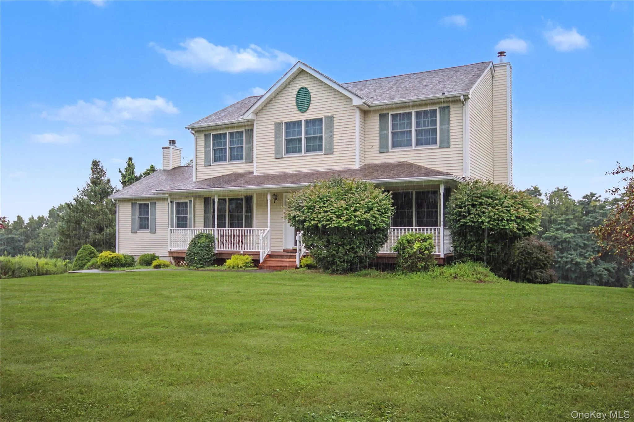Beautiful Home with Beautiful Property in a Beautiful Neighborhood Beautiful Home with Beautiful Property in a Beautiful Neighborhood