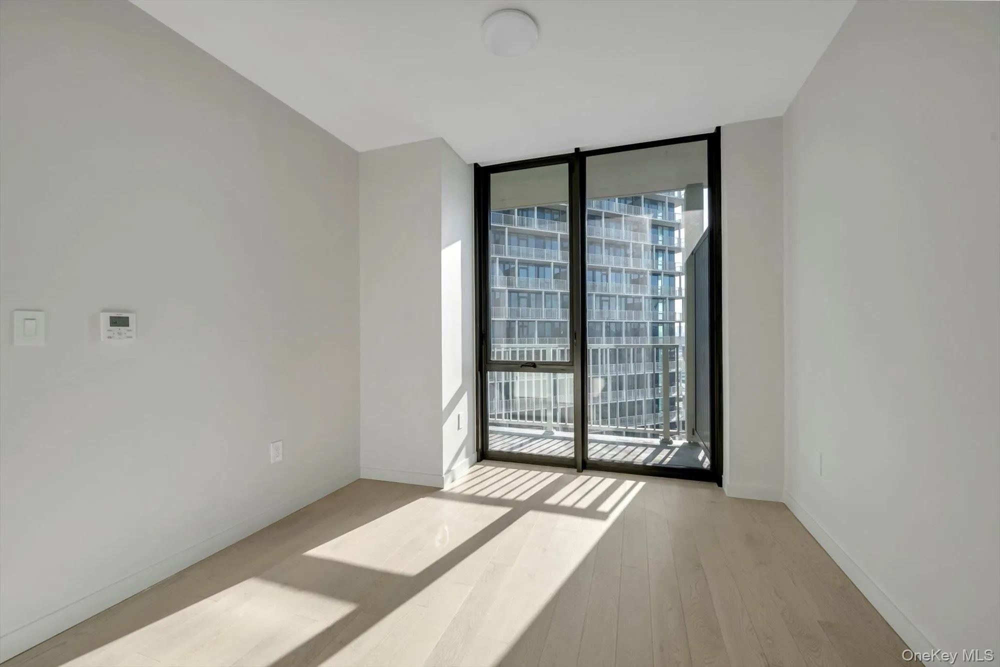13102A 40th Road, New York, NY, 1 Bedroom Bedrooms, 2 Rooms Rooms,1 BathroomBathrooms,Residential,For Rent,40th,0,1047384 13102A 40th Road, New York, NY, 1 Bedroom Bedrooms, 2 Rooms Rooms,1 BathroomBathrooms,Residential,For Rent,40th,0,1047384