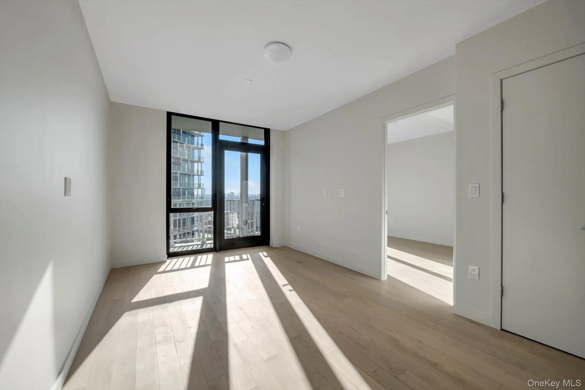 13102A 40th Road, New York, NY, 1 Bedroom Bedrooms, 2 Rooms Rooms,1 BathroomBathrooms,Residential,For Rent,40th,0,1047384 13102A 40th Road, New York, NY, 1 Bedroom Bedrooms, 2 Rooms Rooms,1 BathroomBathrooms,Residential,For Rent,40th,0,1047384