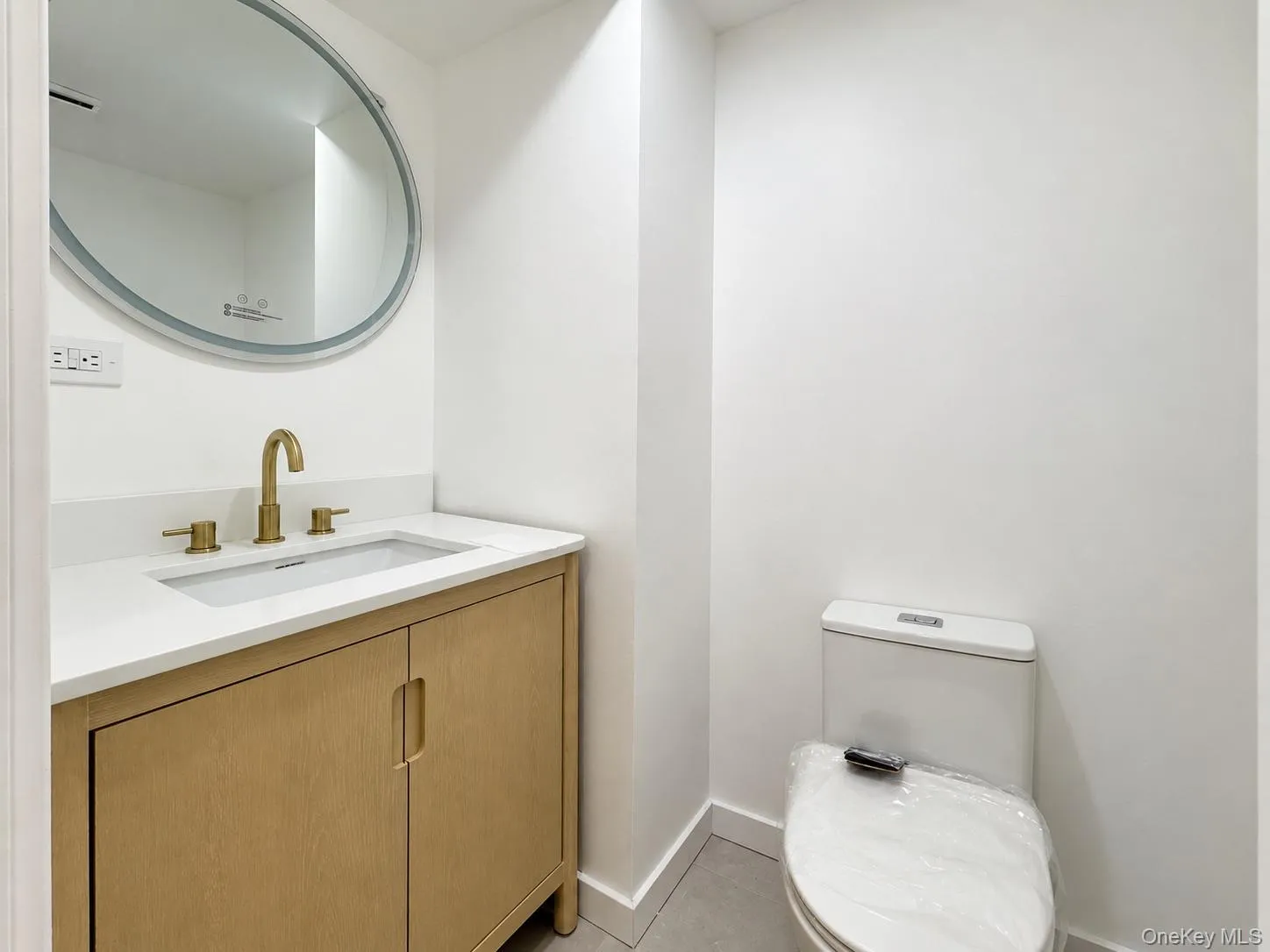 74 Linmouth Road, Hempstead, NY, 3 Bedrooms Bedrooms, 9 Rooms Rooms,1 BathroomBathrooms,Residential,For Rent,Linmouth,0,1047386 74 Linmouth Road, Hempstead, NY, 3 Bedrooms Bedrooms, 9 Rooms Rooms,1 BathroomBathrooms,Residential,For Rent,Linmouth,0,1047386