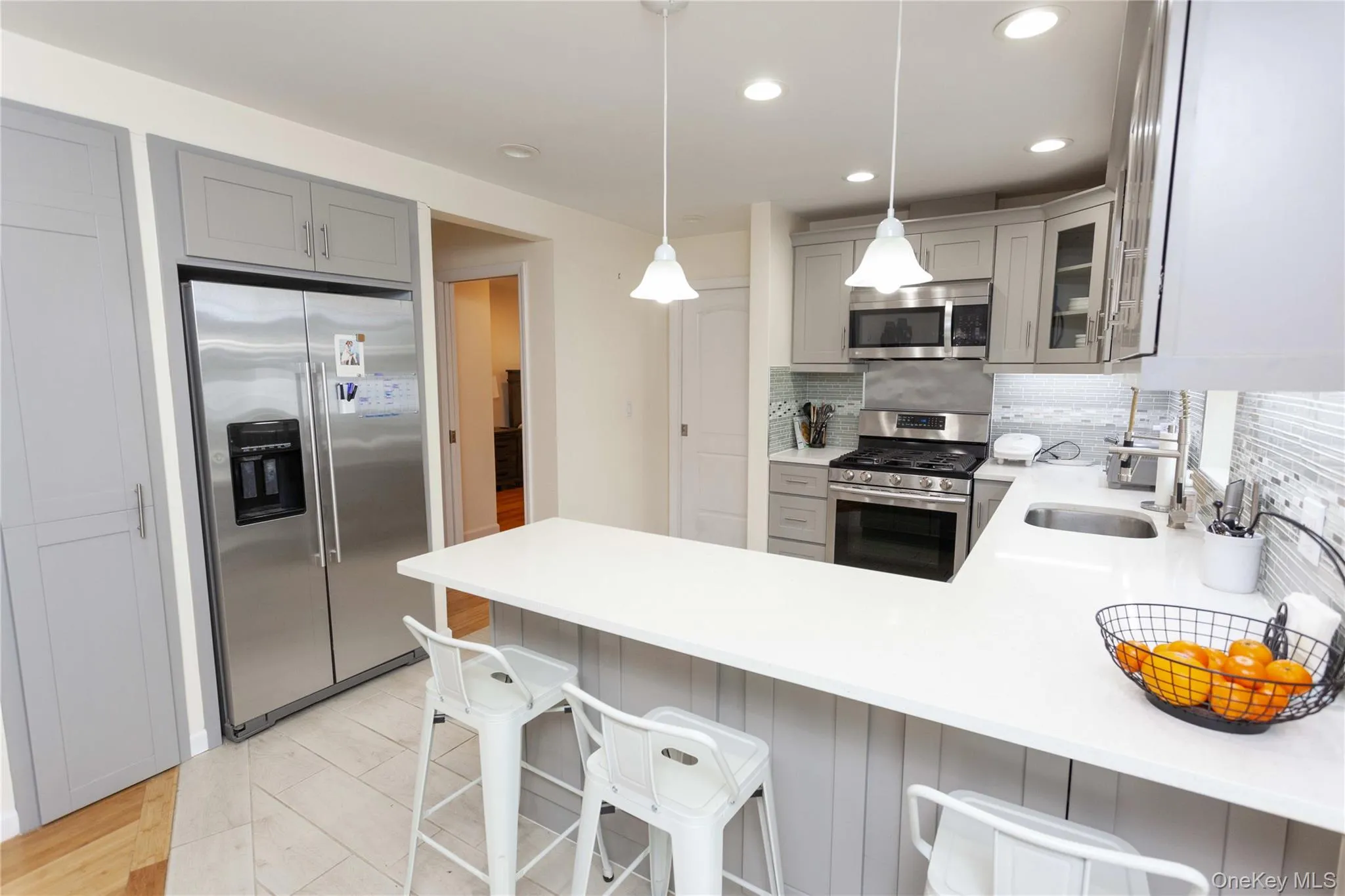335 Olive Street, Long Beach, NY, 3 Bedrooms Bedrooms, 5 Rooms Rooms,2 BathroomsBathrooms,Residential Lease,For Rent,Olive,0,1047388 335 Olive Street, Long Beach, NY, 3 Bedrooms Bedrooms, 5 Rooms Rooms,2 BathroomsBathrooms,Residential Lease,For Rent,Olive,0,1047388