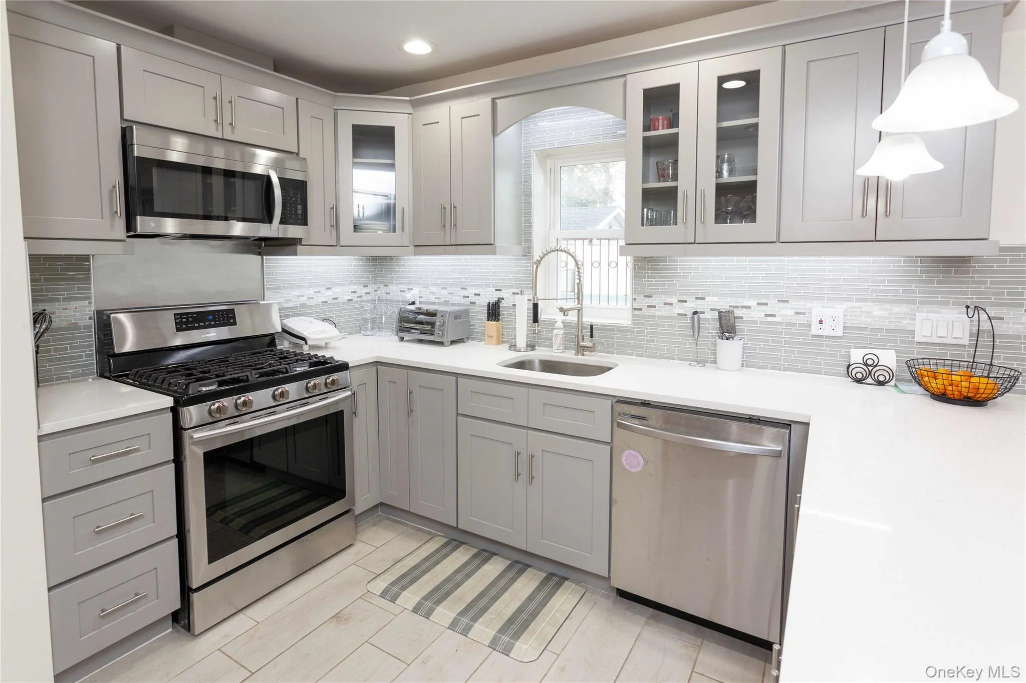 335 Olive Street, Long Beach, NY, 3 Bedrooms Bedrooms, 5 Rooms Rooms,2 BathroomsBathrooms,Residential Lease,For Rent,Olive,0,1047388 335 Olive Street, Long Beach, NY, 3 Bedrooms Bedrooms, 5 Rooms Rooms,2 BathroomsBathrooms,Residential Lease,For Rent,Olive,0,1047388