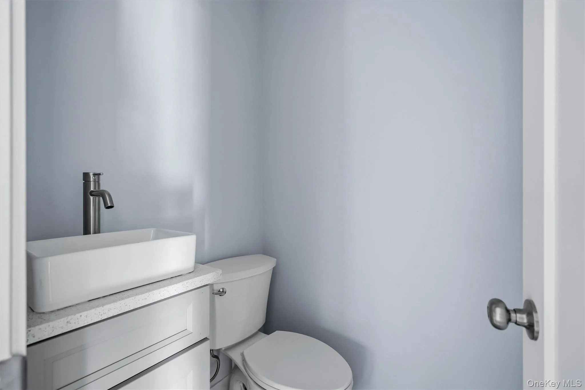 Half bathroom Half bathroom