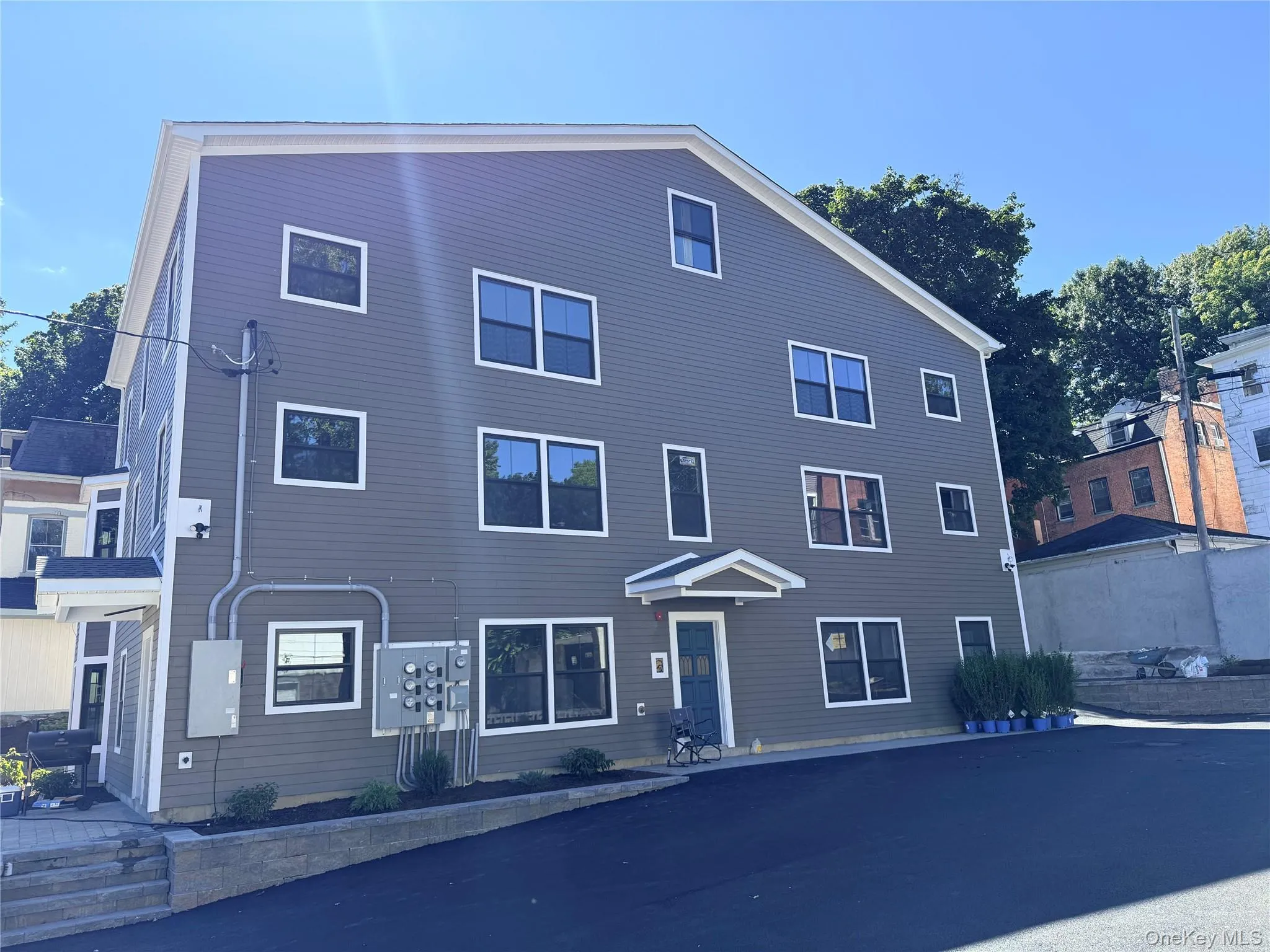 133 Miller Street, Newburgh (city), NY, 3 Bedrooms Bedrooms, 8 Rooms Rooms,1 BathroomBathrooms,Residential Lease,For Rent,Miller,0,1047391 133 Miller Street, Newburgh (city), NY, 3 Bedrooms Bedrooms, 8 Rooms Rooms,1 BathroomBathrooms,Residential Lease,For Rent,Miller,0,1047391
