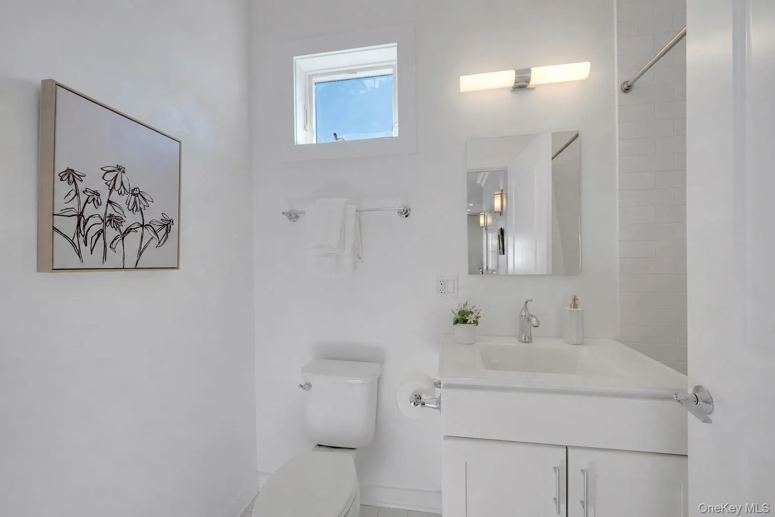 Third full bathroom conveniently located in the hallway outside the third bedroom. Third full bathroom conveniently located in the hallway outside the third bedroom.