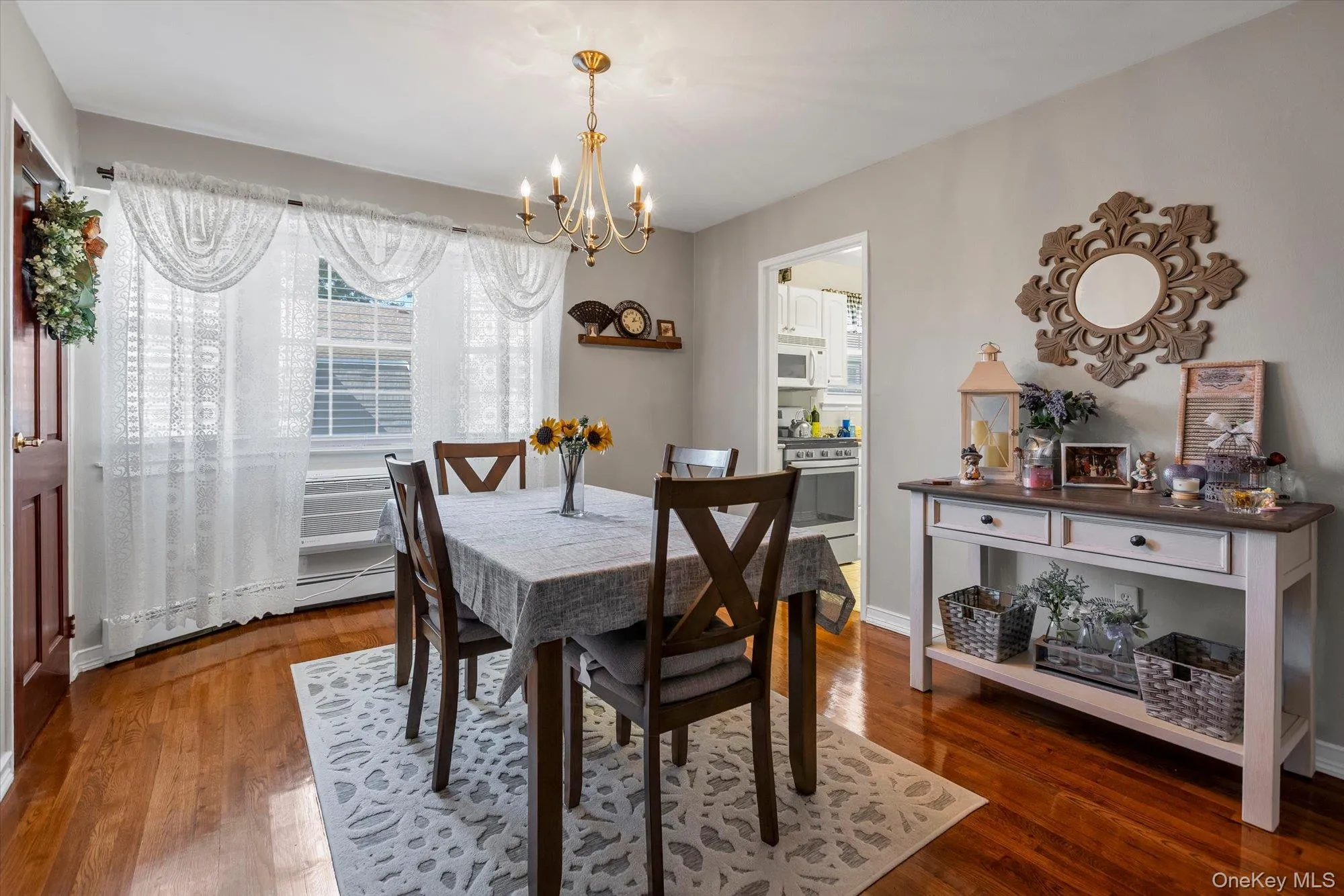 3909 Wilshire Lane, Islip, NY, 1 Bedroom Bedrooms, 4 Rooms Rooms,1 BathroomBathrooms,Residential,For Rent,Wilshire,0,1047399 3909 Wilshire Lane, Islip, NY, 1 Bedroom Bedrooms, 4 Rooms Rooms,1 BathroomBathrooms,Residential,For Rent,Wilshire,0,1047399