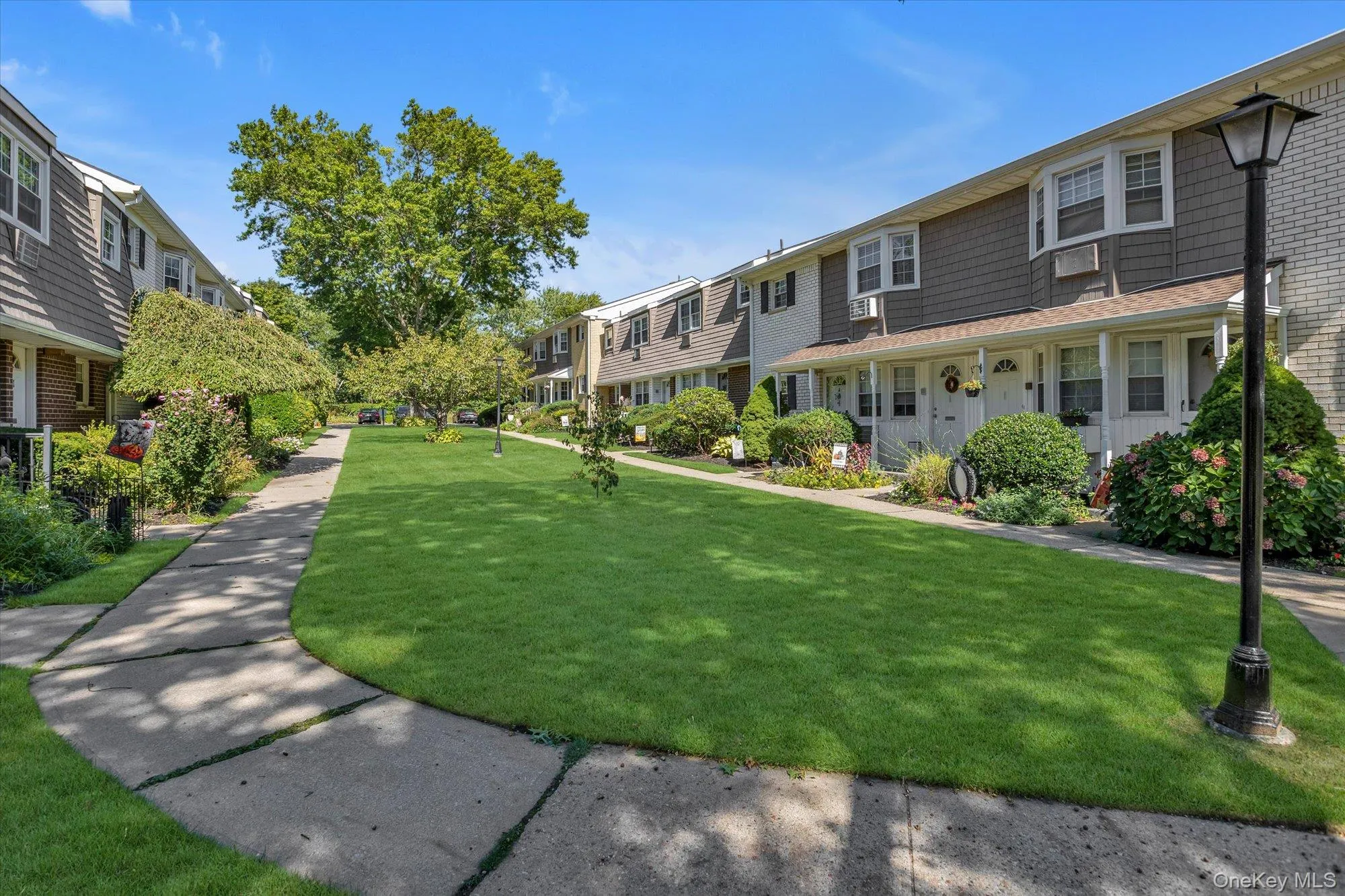 3909 Wilshire Lane, Islip, NY, 1 Bedroom Bedrooms, 4 Rooms Rooms,1 BathroomBathrooms,Residential,For Rent,Wilshire,0,1047399 3909 Wilshire Lane, Islip, NY, 1 Bedroom Bedrooms, 4 Rooms Rooms,1 BathroomBathrooms,Residential,For Rent,Wilshire,0,1047399