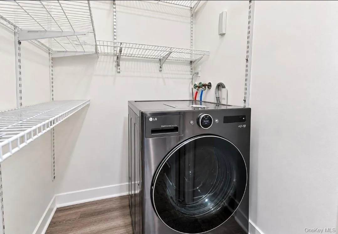 3909 Wilshire Lane, Islip, NY, 1 Bedroom Bedrooms, 4 Rooms Rooms,1 BathroomBathrooms,Residential,For Rent,Wilshire,0,1047399 3909 Wilshire Lane, Islip, NY, 1 Bedroom Bedrooms, 4 Rooms Rooms,1 BathroomBathrooms,Residential,For Rent,Wilshire,0,1047399