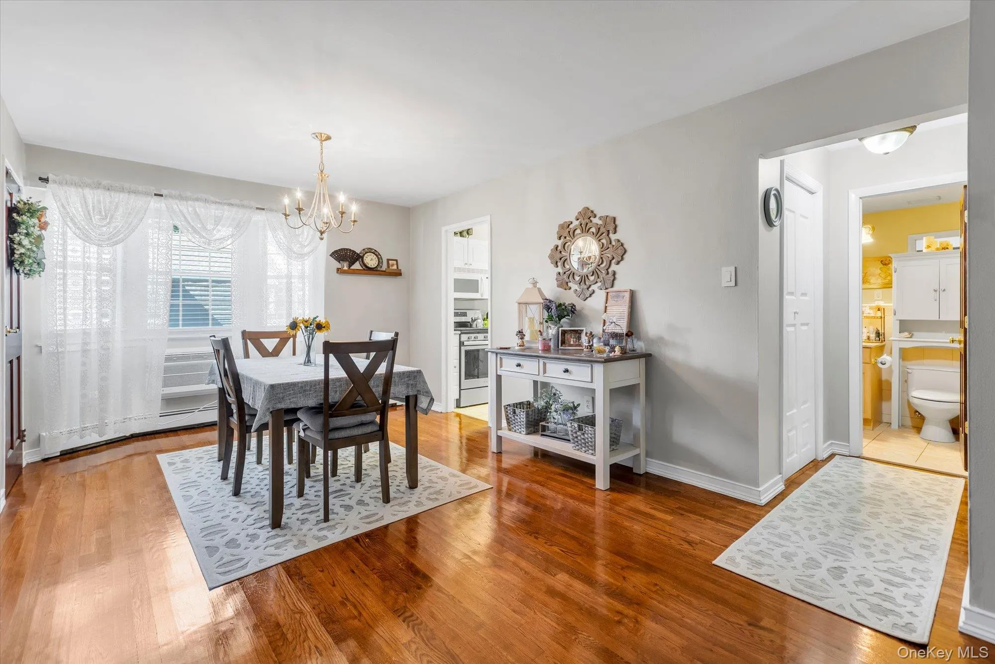 3909 Wilshire Lane, Islip, NY, 1 Bedroom Bedrooms, 4 Rooms Rooms,1 BathroomBathrooms,Residential,For Rent,Wilshire,0,1047399 3909 Wilshire Lane, Islip, NY, 1 Bedroom Bedrooms, 4 Rooms Rooms,1 BathroomBathrooms,Residential,For Rent,Wilshire,0,1047399