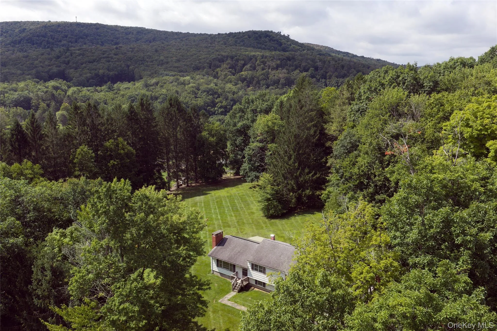 39 Denman Mountain Road, Neversink, NY, 4 Bedrooms Bedrooms, 7 Rooms Rooms,2 BathroomsBathrooms,Residential,For Rent,Denman Mountain,0,1047404 39 Denman Mountain Road, Neversink, NY, 4 Bedrooms Bedrooms, 7 Rooms Rooms,2 BathroomsBathrooms,Residential,For Rent,Denman Mountain,0,1047404