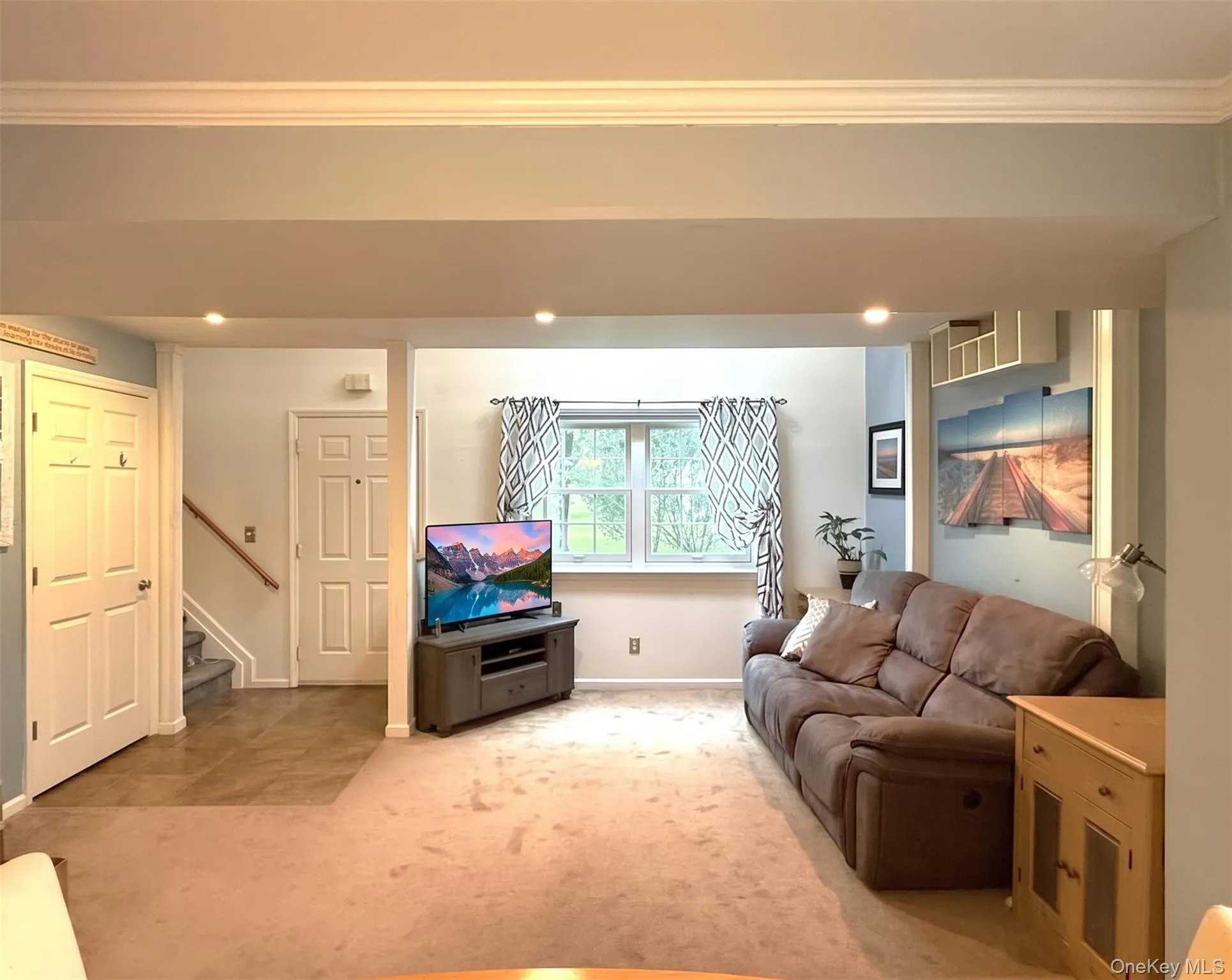 14 Brick Pond Road, Middletown, NY, 1 Bedroom Bedrooms, 4 Rooms Rooms,1 BathroomBathrooms,Residential,For Rent,Brick Pond,0,1047409 14 Brick Pond Road, Middletown, NY, 1 Bedroom Bedrooms, 4 Rooms Rooms,1 BathroomBathrooms,Residential,For Rent,Brick Pond,0,1047409