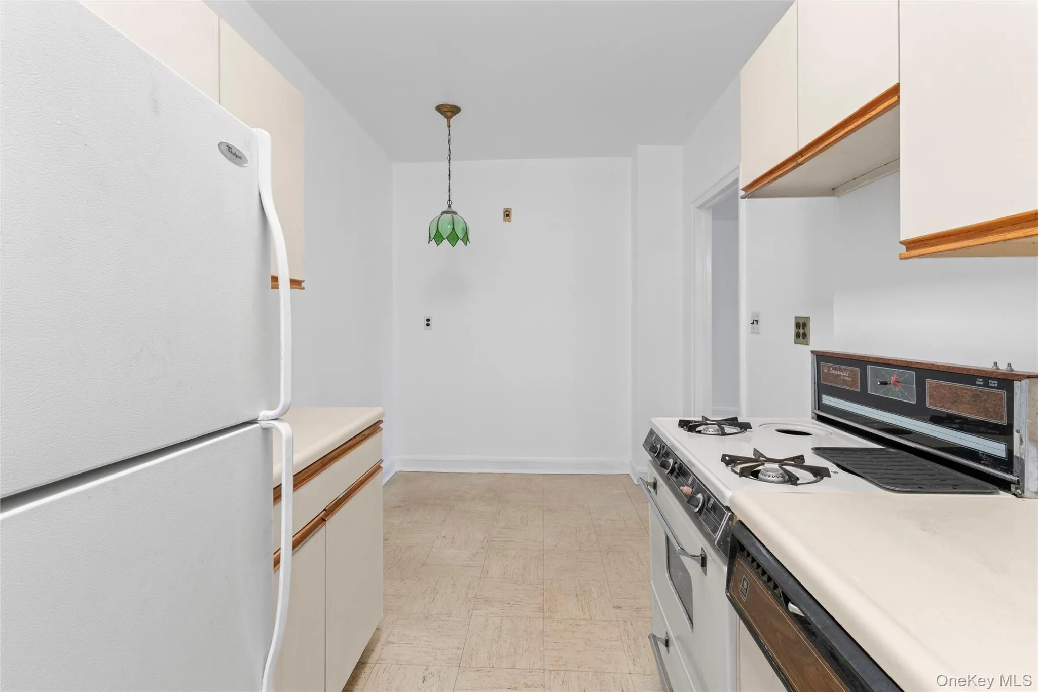 48-23 42nd Street, New York, NY, 1 Bedroom Bedrooms, 3 Rooms Rooms,1 BathroomBathrooms,Residential,For Rent,42nd,0,1047413 48-23 42nd Street, New York, NY, 1 Bedroom Bedrooms, 3 Rooms Rooms,1 BathroomBathrooms,Residential,For Rent,42nd,0,1047413