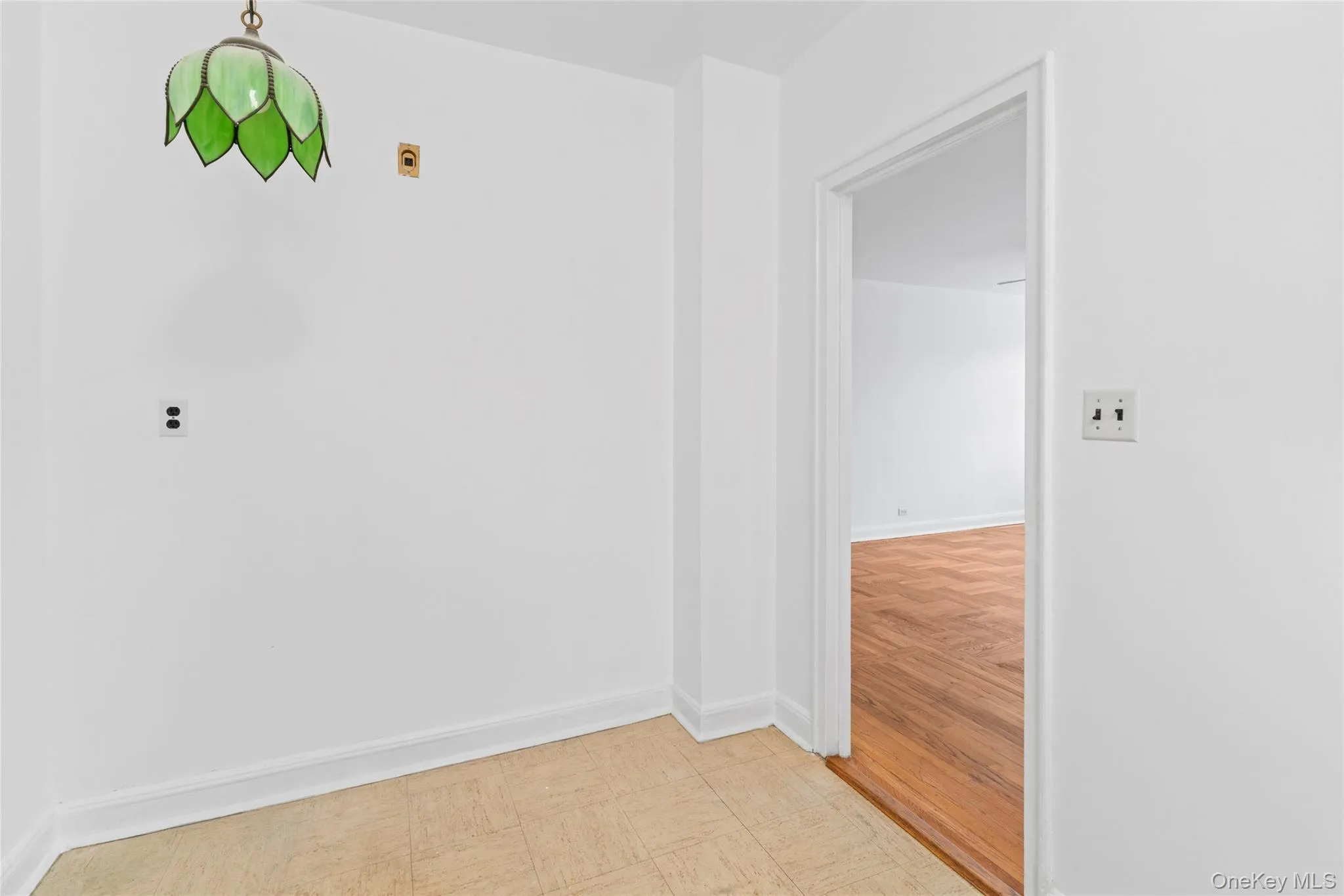 48-23 42nd Street, New York, NY, 1 Bedroom Bedrooms, 3 Rooms Rooms,1 BathroomBathrooms,Residential,For Rent,42nd,0,1047413 48-23 42nd Street, New York, NY, 1 Bedroom Bedrooms, 3 Rooms Rooms,1 BathroomBathrooms,Residential,For Rent,42nd,0,1047413