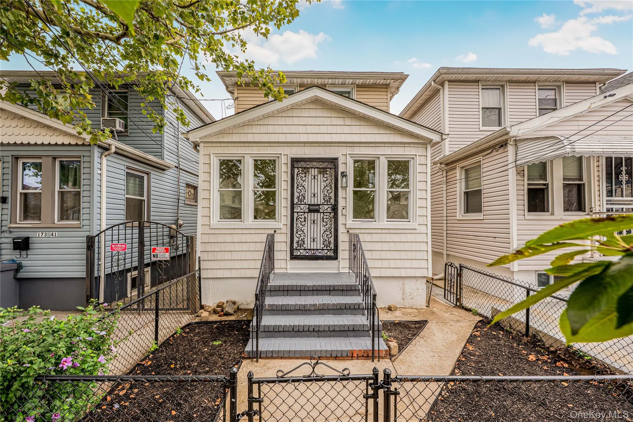 17343 103rd Road, New York, NY, 4 Bedrooms Bedrooms, 7 Rooms Rooms,2 BathroomsBathrooms,Residential,For Rent,103rd,0,1047414 17343 103rd Road, New York, NY, 4 Bedrooms Bedrooms, 7 Rooms Rooms,2 BathroomsBathrooms,Residential,For Rent,103rd,0,1047414