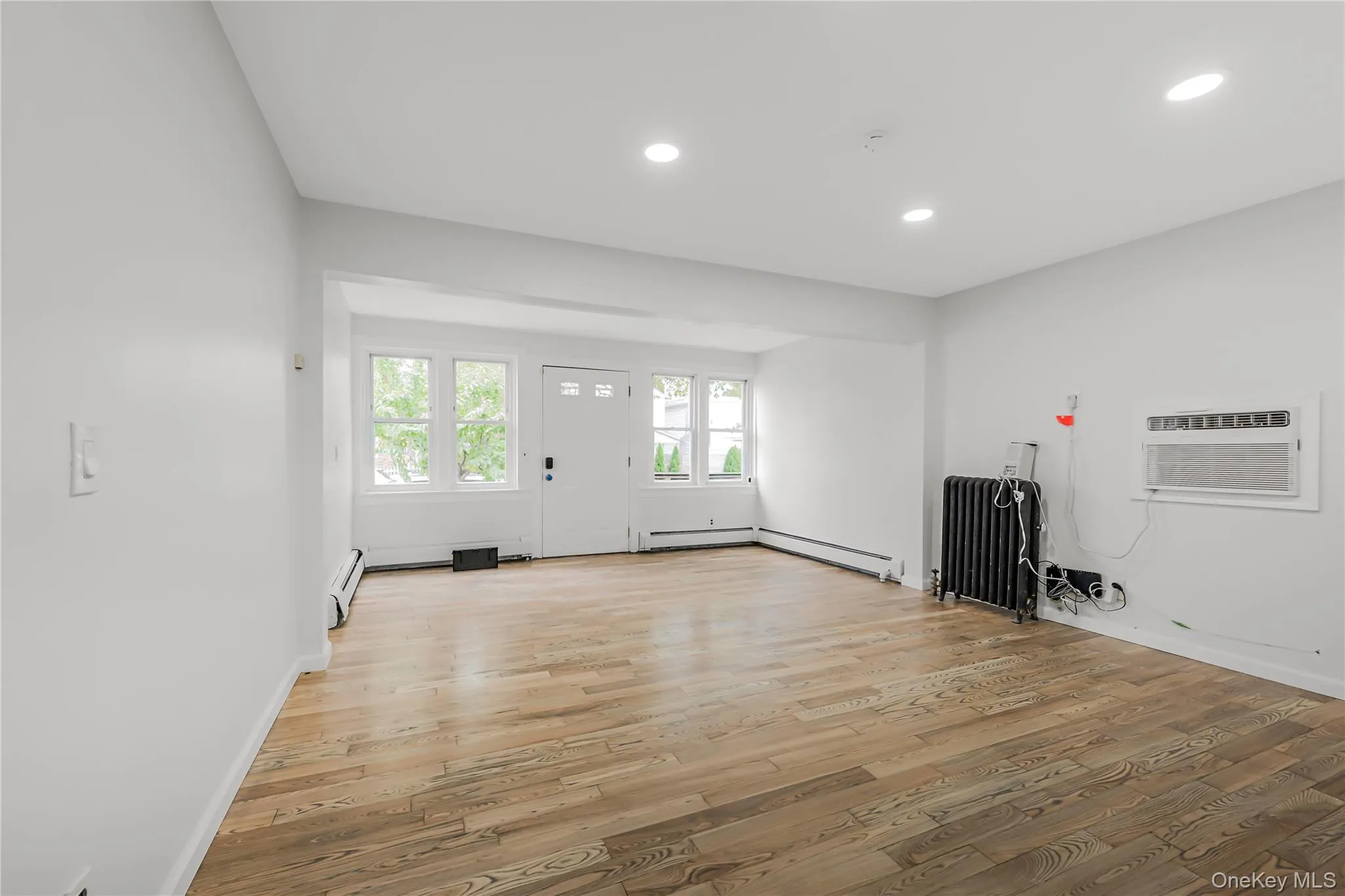 17343 103rd Road, New York, NY, 4 Bedrooms Bedrooms, 7 Rooms Rooms,2 BathroomsBathrooms,Residential,For Rent,103rd,0,1047414 17343 103rd Road, New York, NY, 4 Bedrooms Bedrooms, 7 Rooms Rooms,2 BathroomsBathrooms,Residential,For Rent,103rd,0,1047414