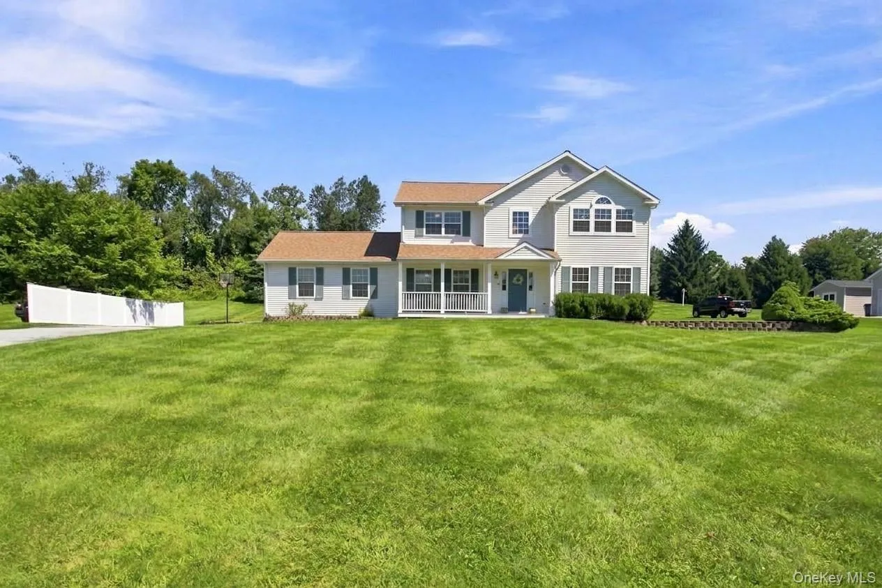 26 Gabriels Path, Beekman, NY, 4 Bedrooms Bedrooms, 9 Rooms Rooms,2 BathroomsBathrooms,Residential,For Rent,Gabriels,0,1047416 26 Gabriels Path, Beekman, NY, 4 Bedrooms Bedrooms, 9 Rooms Rooms,2 BathroomsBathrooms,Residential,For Rent,Gabriels,0,1047416
