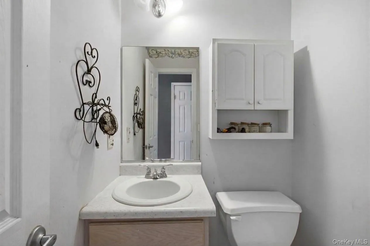 26 Gabriels Path, Beekman, NY, 4 Bedrooms Bedrooms, 9 Rooms Rooms,2 BathroomsBathrooms,Residential,For Rent,Gabriels,0,1047416 26 Gabriels Path, Beekman, NY, 4 Bedrooms Bedrooms, 9 Rooms Rooms,2 BathroomsBathrooms,Residential,For Rent,Gabriels,0,1047416