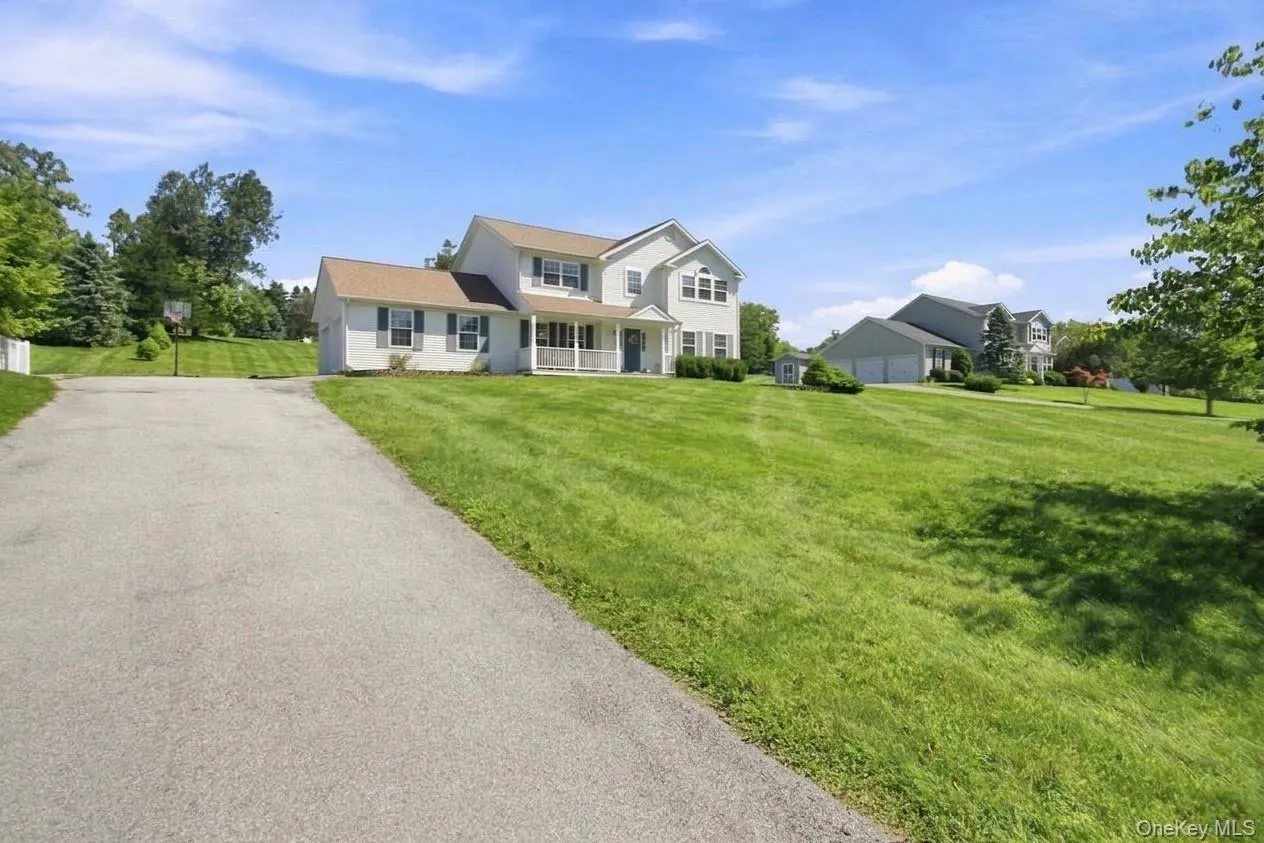 26 Gabriels Path, Beekman, NY, 4 Bedrooms Bedrooms, 9 Rooms Rooms,2 BathroomsBathrooms,Residential,For Rent,Gabriels,0,1047416 26 Gabriels Path, Beekman, NY, 4 Bedrooms Bedrooms, 9 Rooms Rooms,2 BathroomsBathrooms,Residential,For Rent,Gabriels,0,1047416