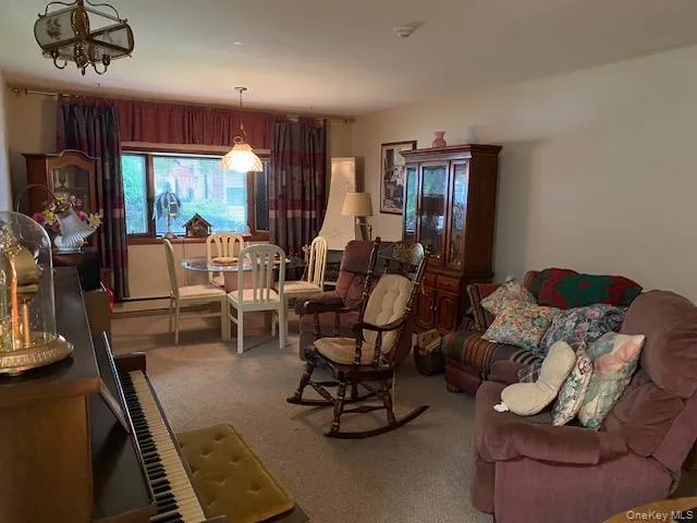 39 Freemont Lane, Brookhaven, NY, 2 Bedrooms Bedrooms, 5 Rooms Rooms,2 BathroomsBathrooms,Residential,For Rent,Freemont,0,1047419 39 Freemont Lane, Brookhaven, NY, 2 Bedrooms Bedrooms, 5 Rooms Rooms,2 BathroomsBathrooms,Residential,For Rent,Freemont,0,1047419