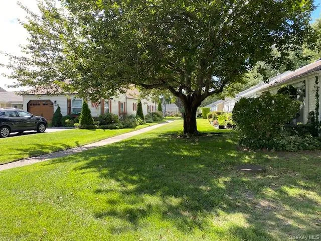 39 Freemont Lane, Brookhaven, NY, 2 Bedrooms Bedrooms, 5 Rooms Rooms,2 BathroomsBathrooms,Residential,For Rent,Freemont,0,1047419 39 Freemont Lane, Brookhaven, NY, 2 Bedrooms Bedrooms, 5 Rooms Rooms,2 BathroomsBathrooms,Residential,For Rent,Freemont,0,1047419